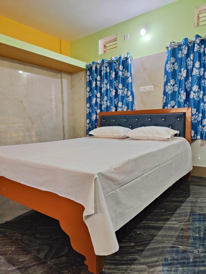 Jagannatha Guest House Пури Экстерьер фото