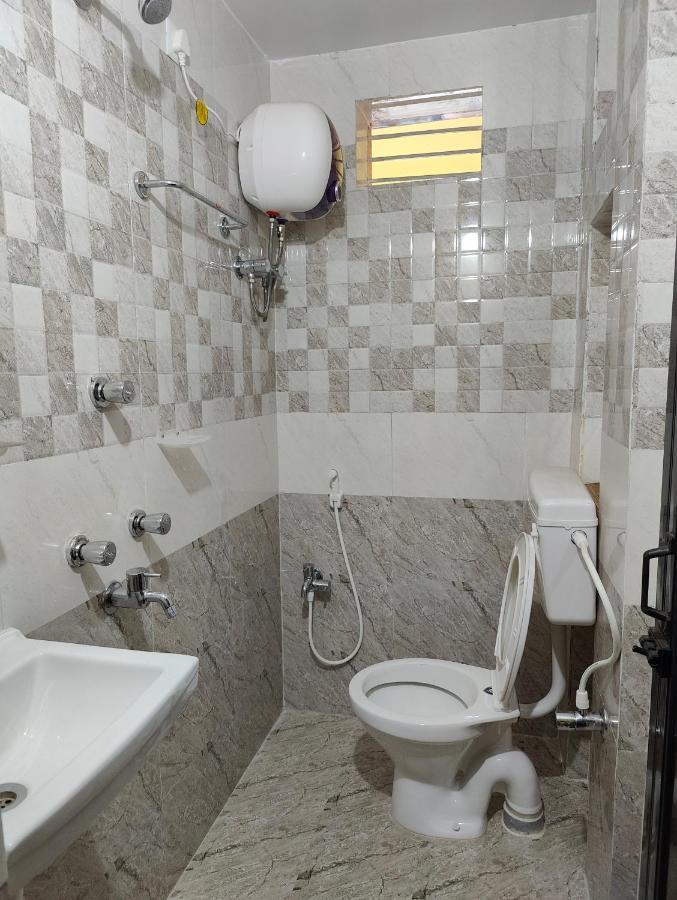 Jagannatha Guest House Пури Экстерьер фото